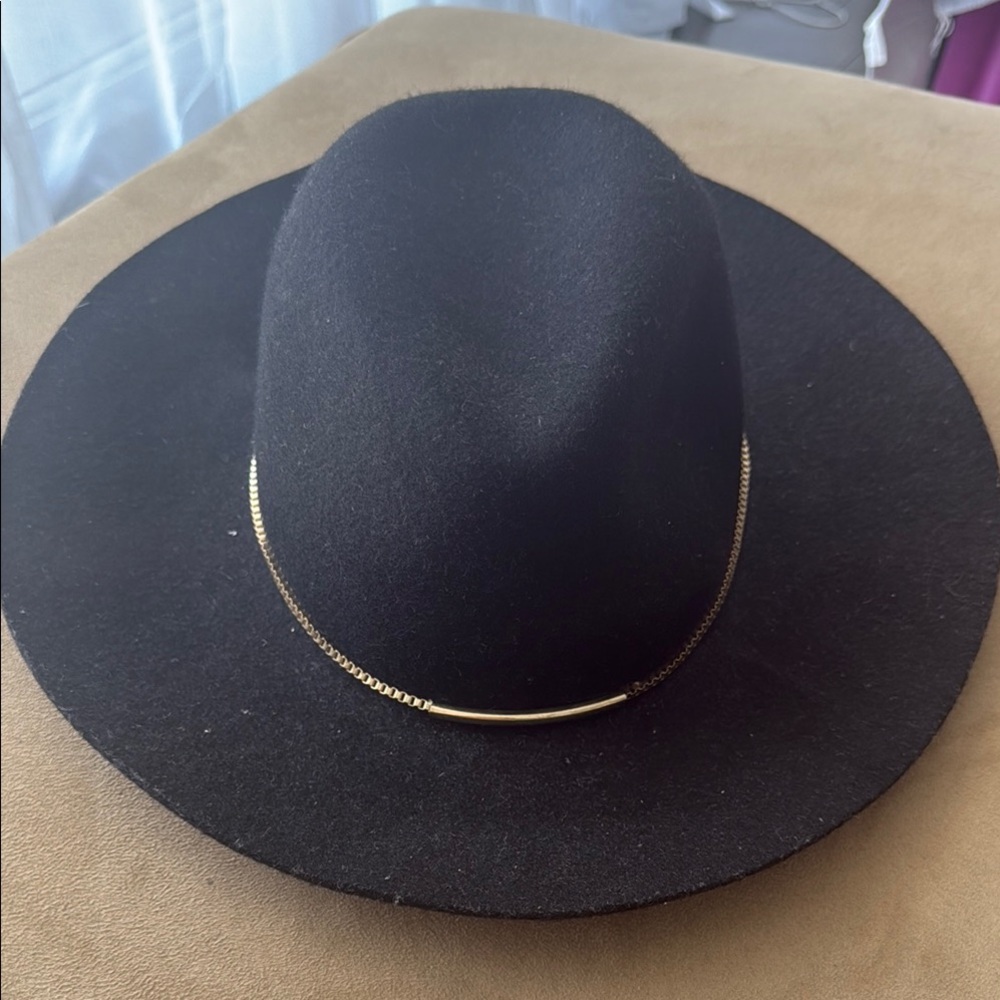 Melrose and Market Black Hat with Gold Chain Detail